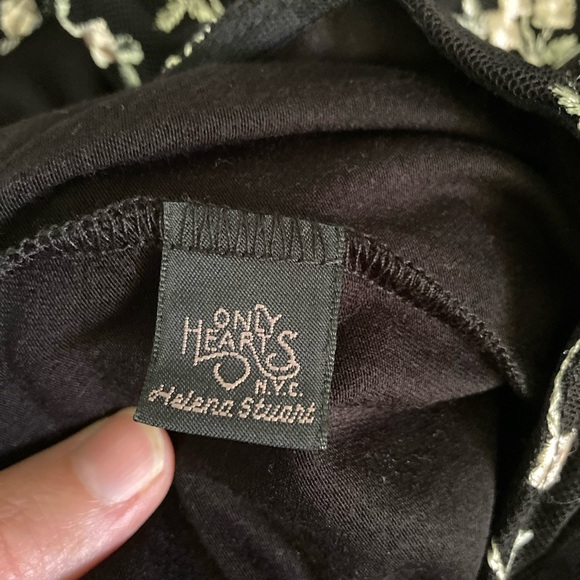 Only Black Mini Skirt with Blush Colored Floral Embroidery - Picture 4 of 7